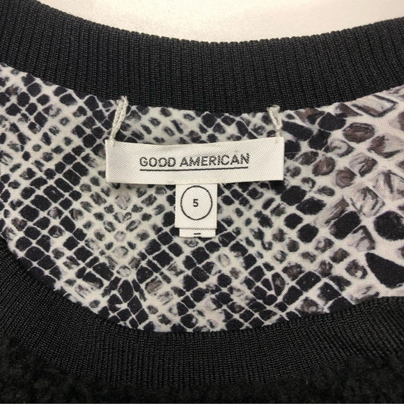 Good American Take A Hike Reversible Sherpa python print sweatshirt 2XL - Picture 9 of 13